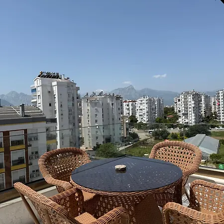 Los Suites Apartment
